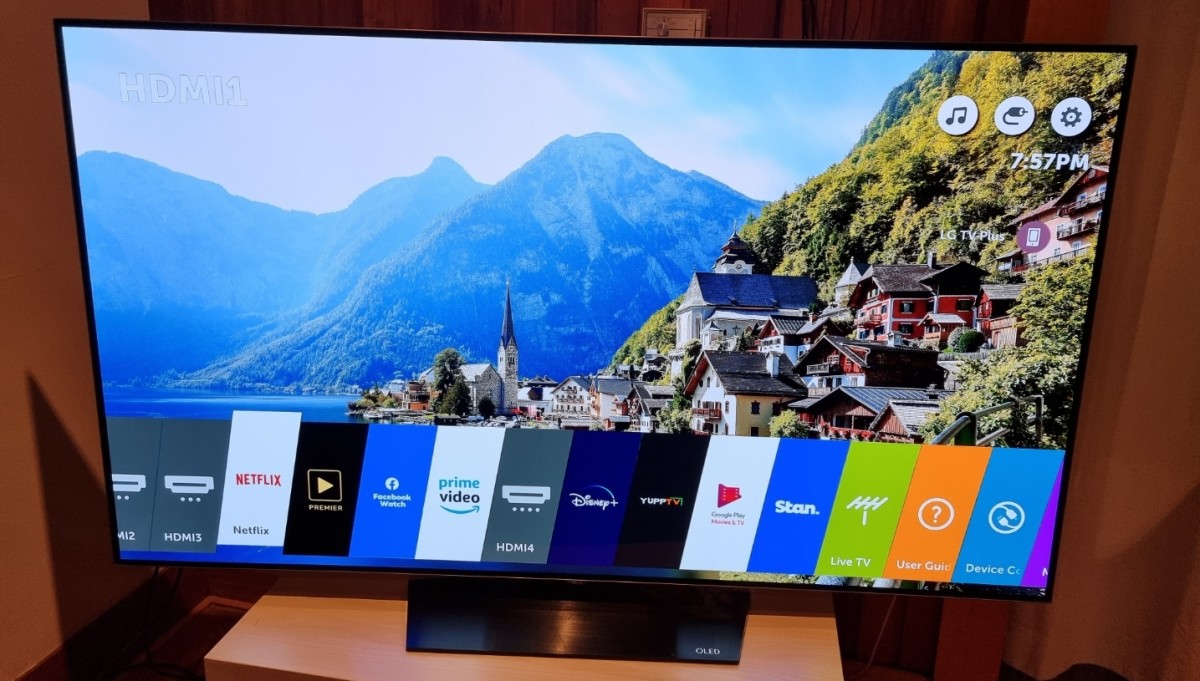 LG OLED1.jpg