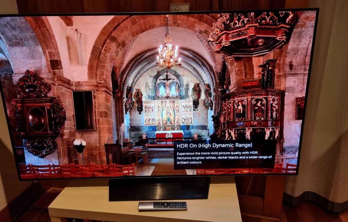 LG OLED4.jpg