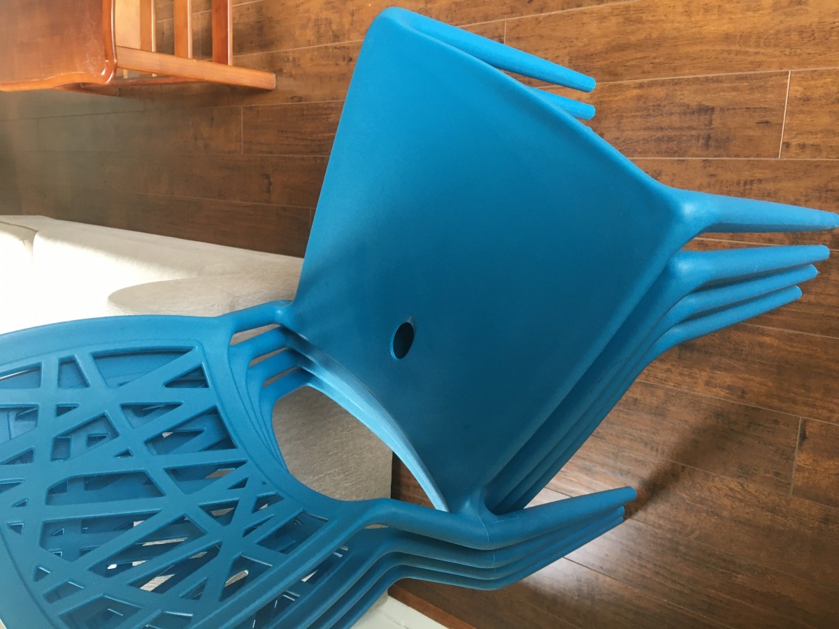 天蓝色椅子（室内室外通用）